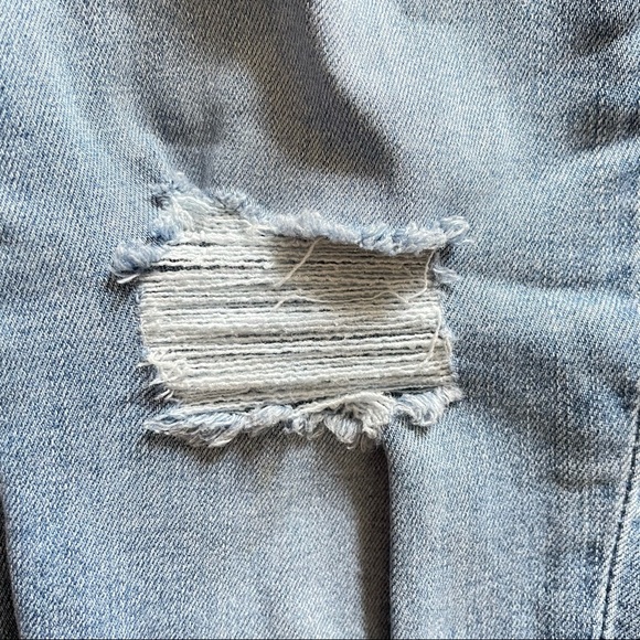 Levi’s Curvy Skinny Jean - Picture 6 of 6